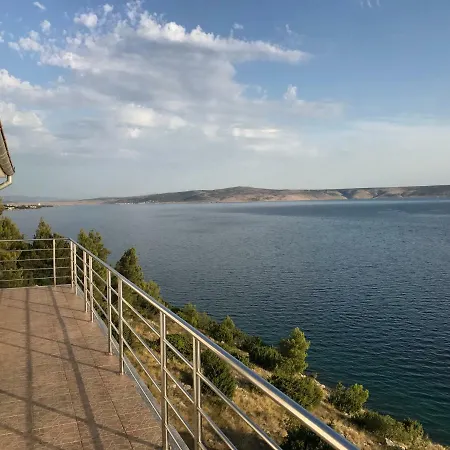 Nada Starigrad Paklenica